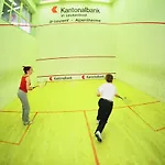 营地 Mit Restaurant & Sportarena