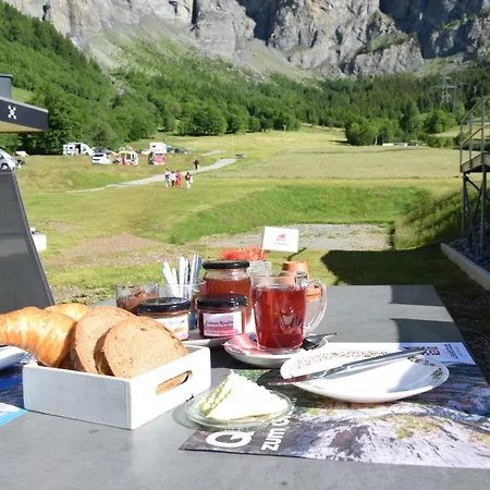 Campingplads Mit Restaurant & Sportarena Leukerbad