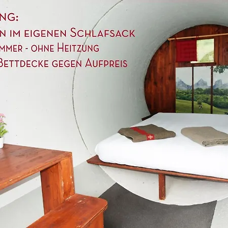 Kemping Mit Restaurant & Sportarena *