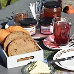 Campeggio Mit Restaurant & Sportarena Leukerbad